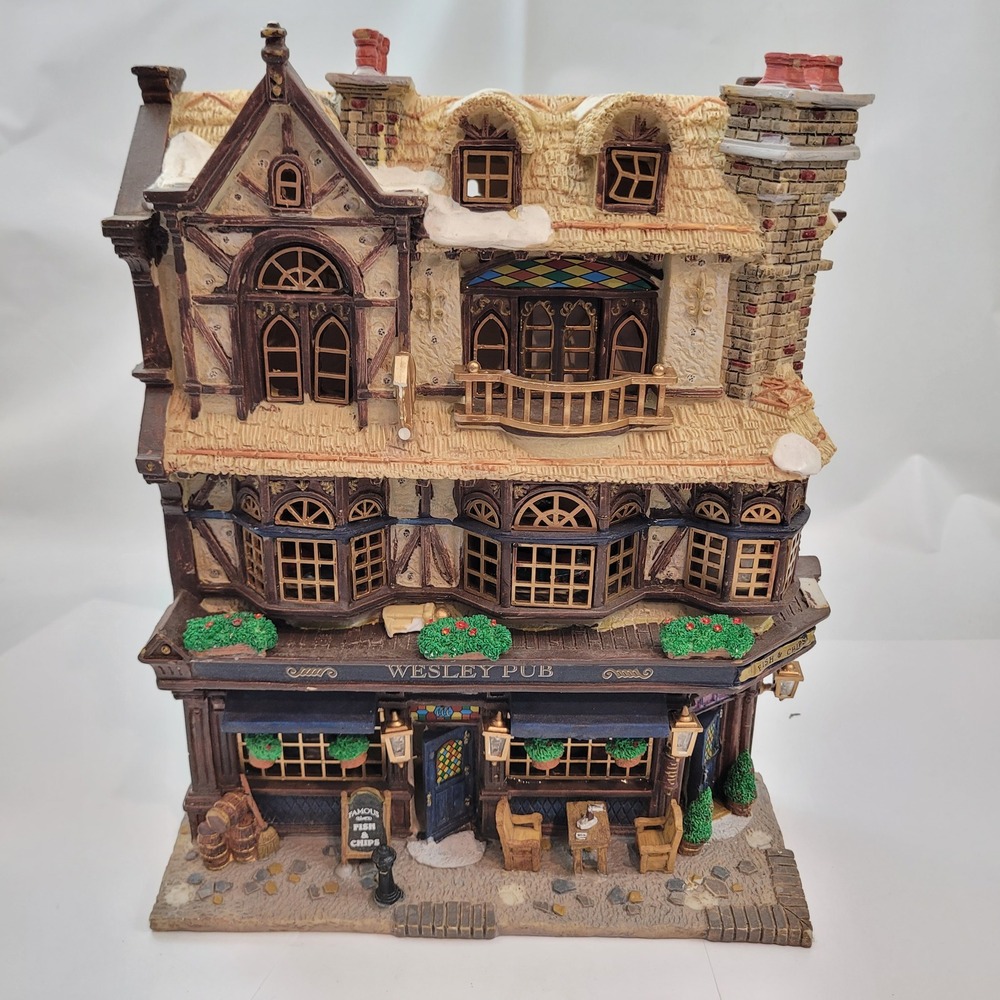 Lemax‎ Wesley Pub Caddington Village Christmas House Battery Lighted Building
